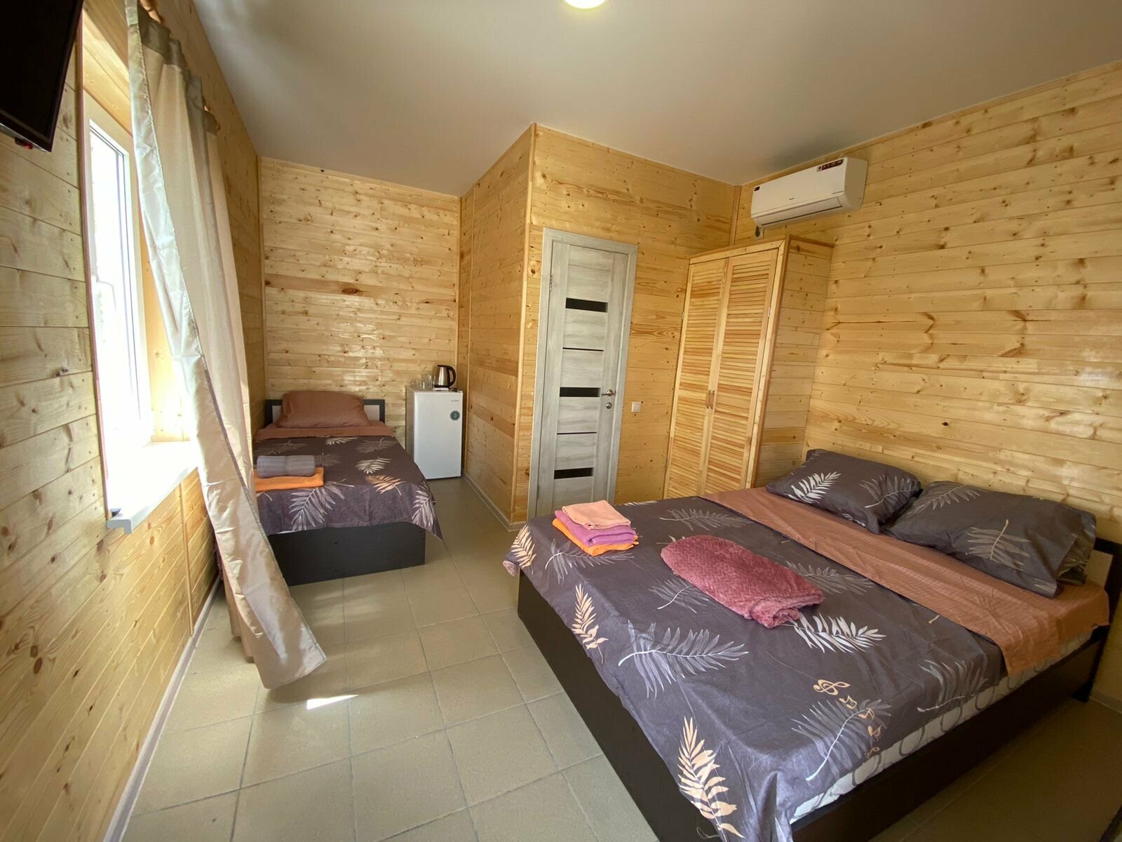 Трехместный номер с террасой