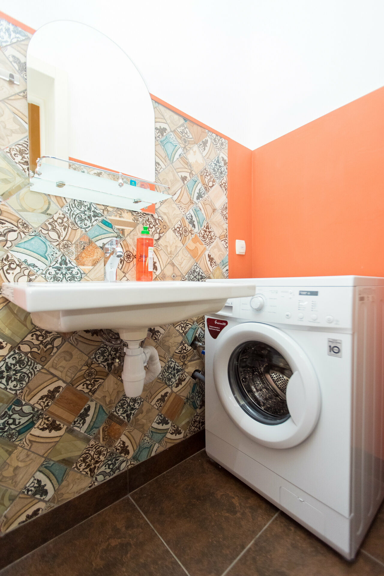 Двухместный номер эконом-класса с 2 отдельными кроватями