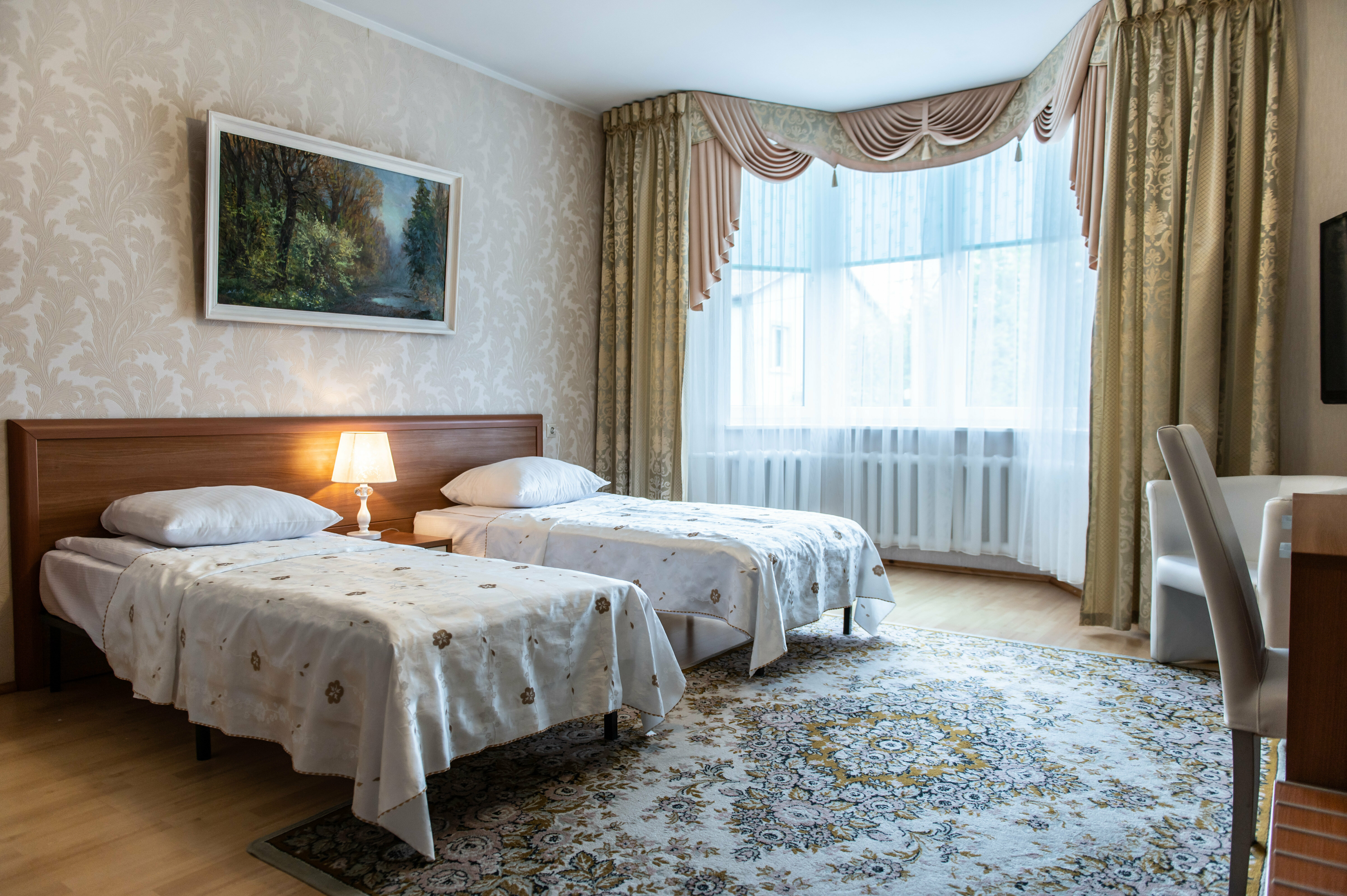 Улучшенные двухместные апартаменты с 1 большой кроватью или 2 раздельными