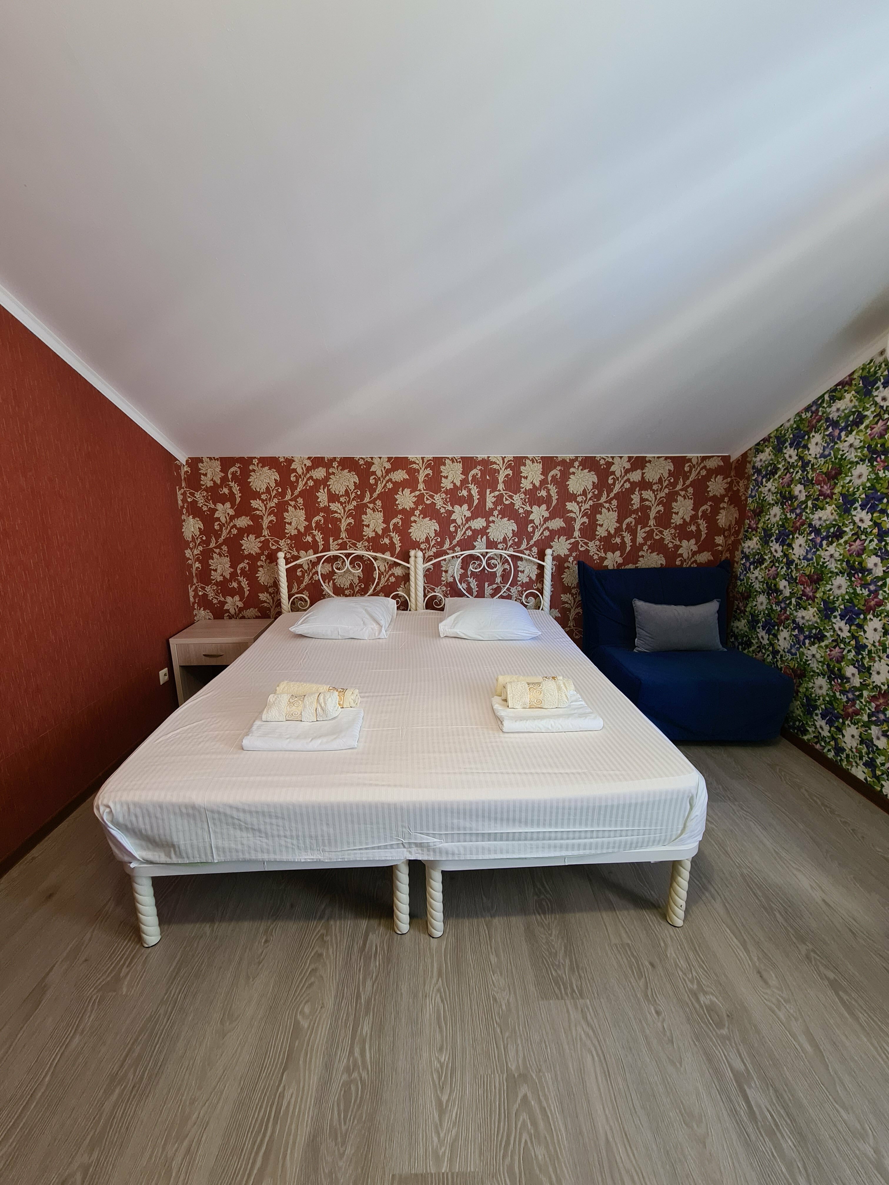 Стандартный трехместный номер