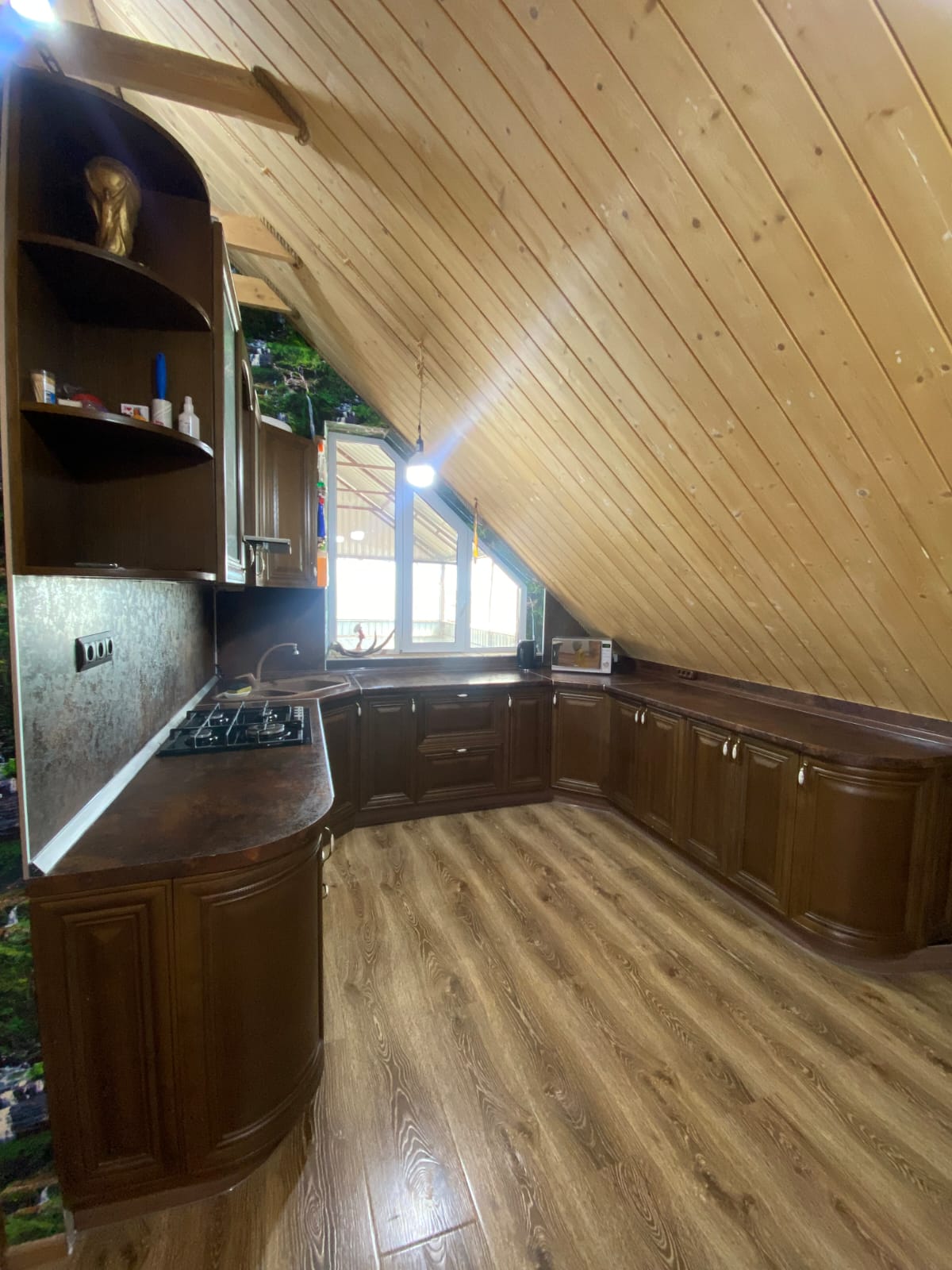 Семейный номер с балконом