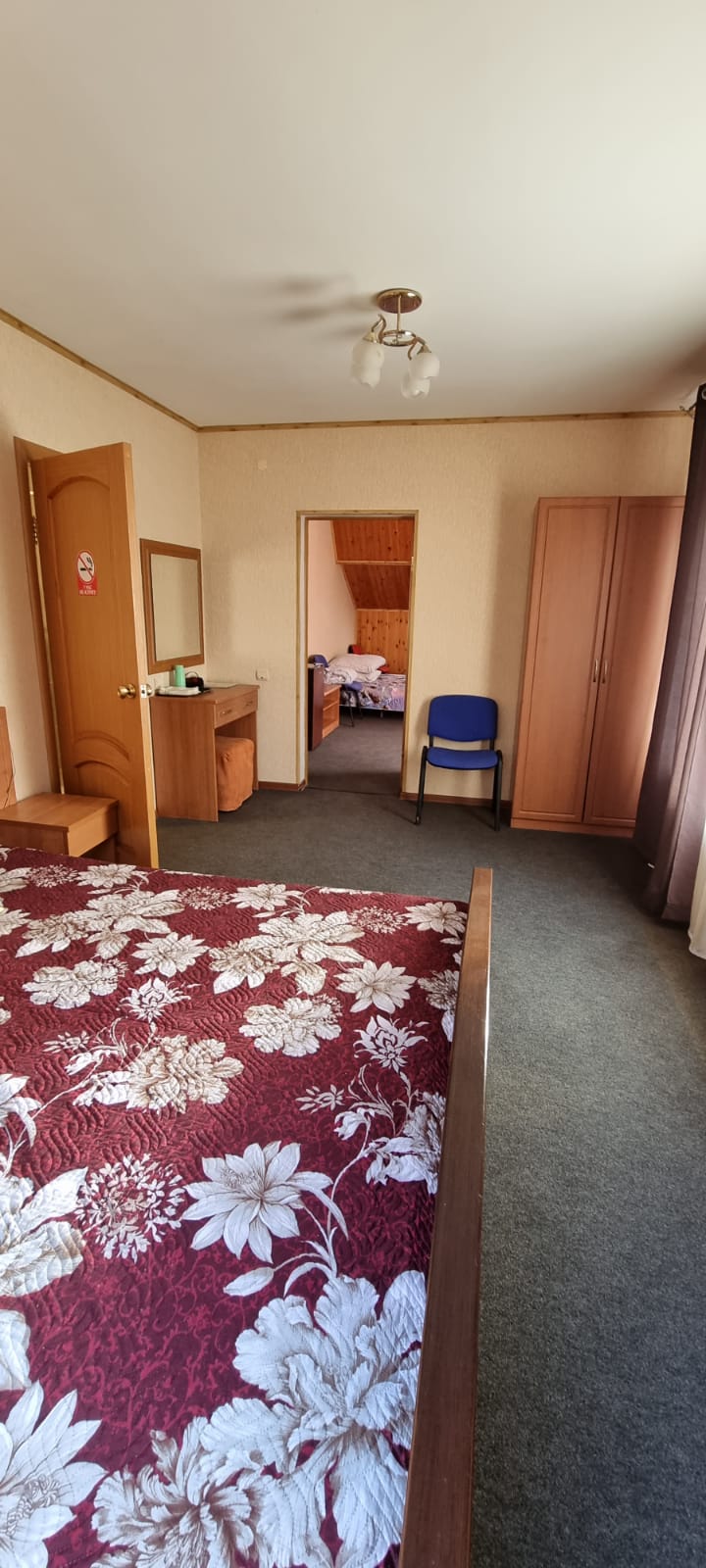 Семейный номер с балконом