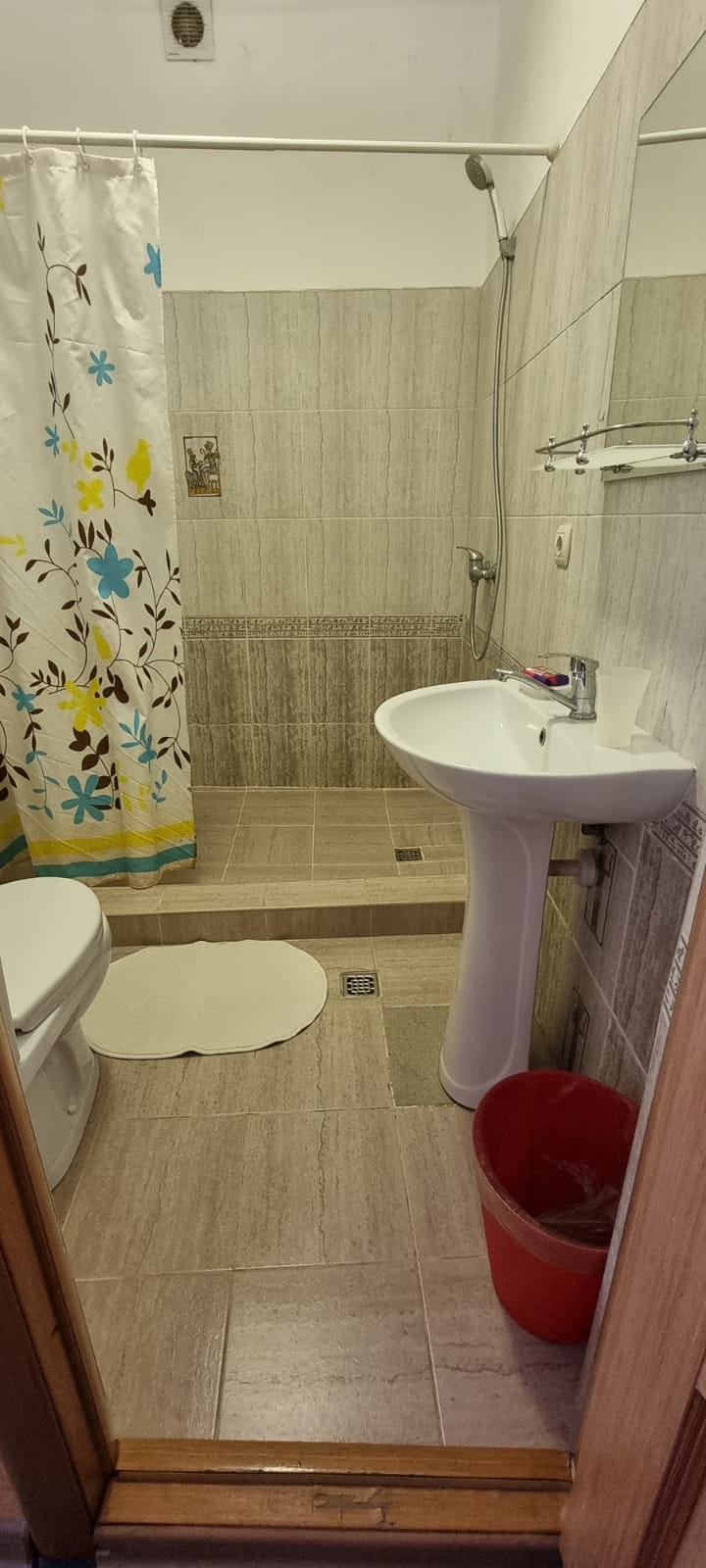 Стандартный трехместный номер