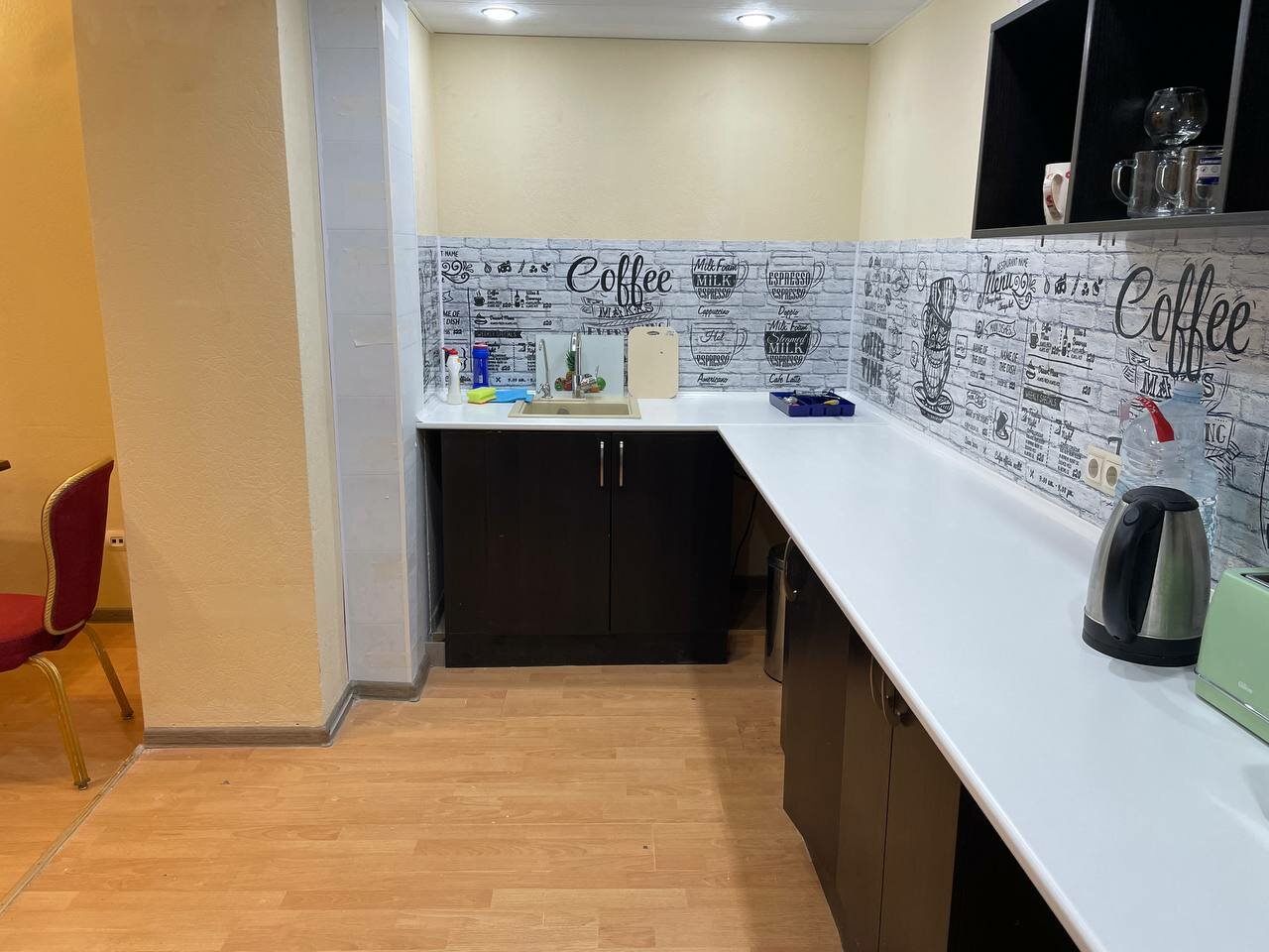 Одноместный номер с общим душем и туалетом