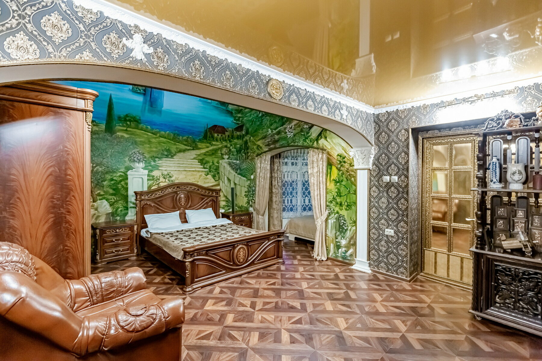 Улучшенный семейный номер