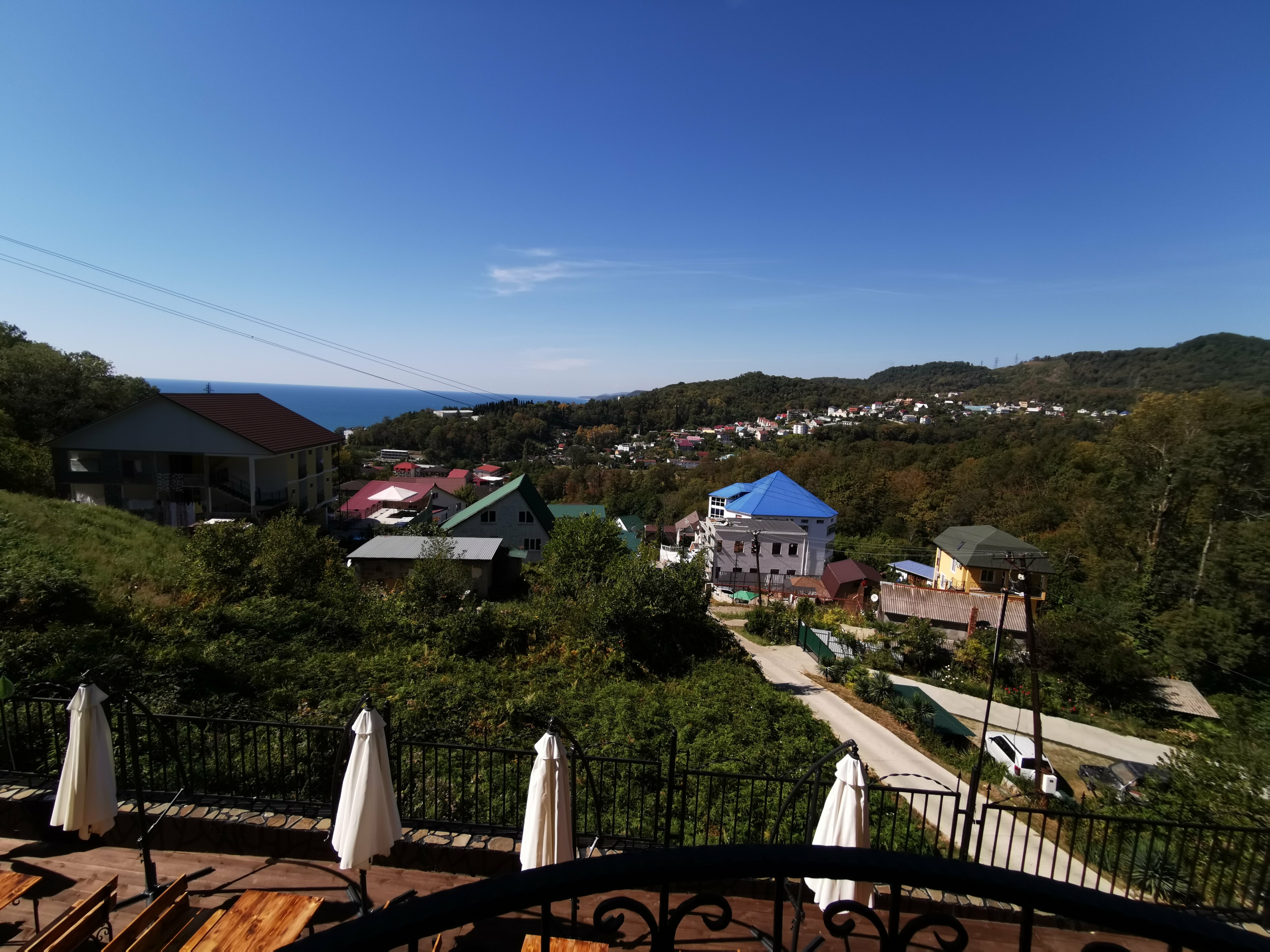 Трехместный номер с балконом