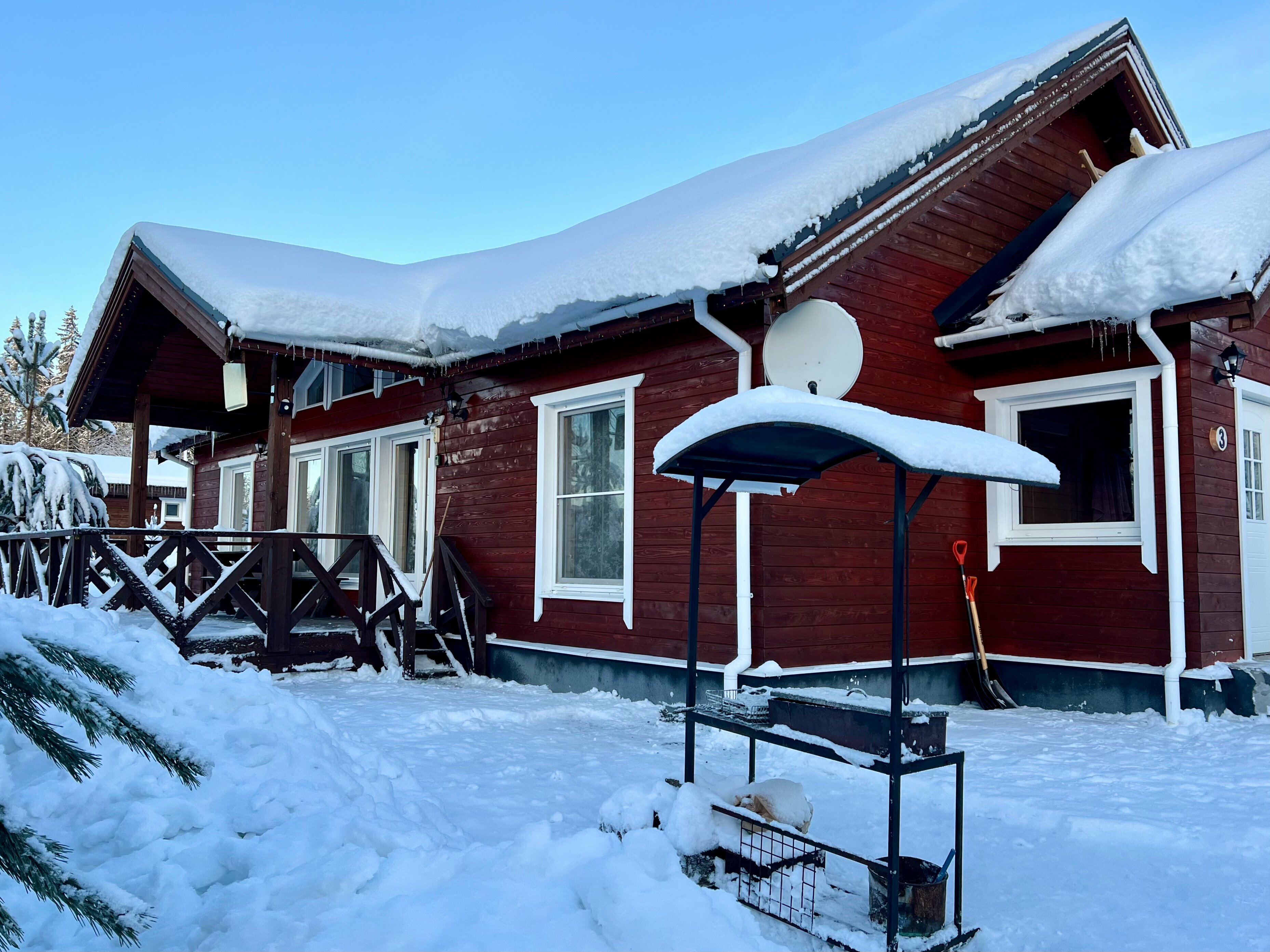 Коттедж с 4 спальнями, с сауной, 2 санузлами, на 8(+4) чел.