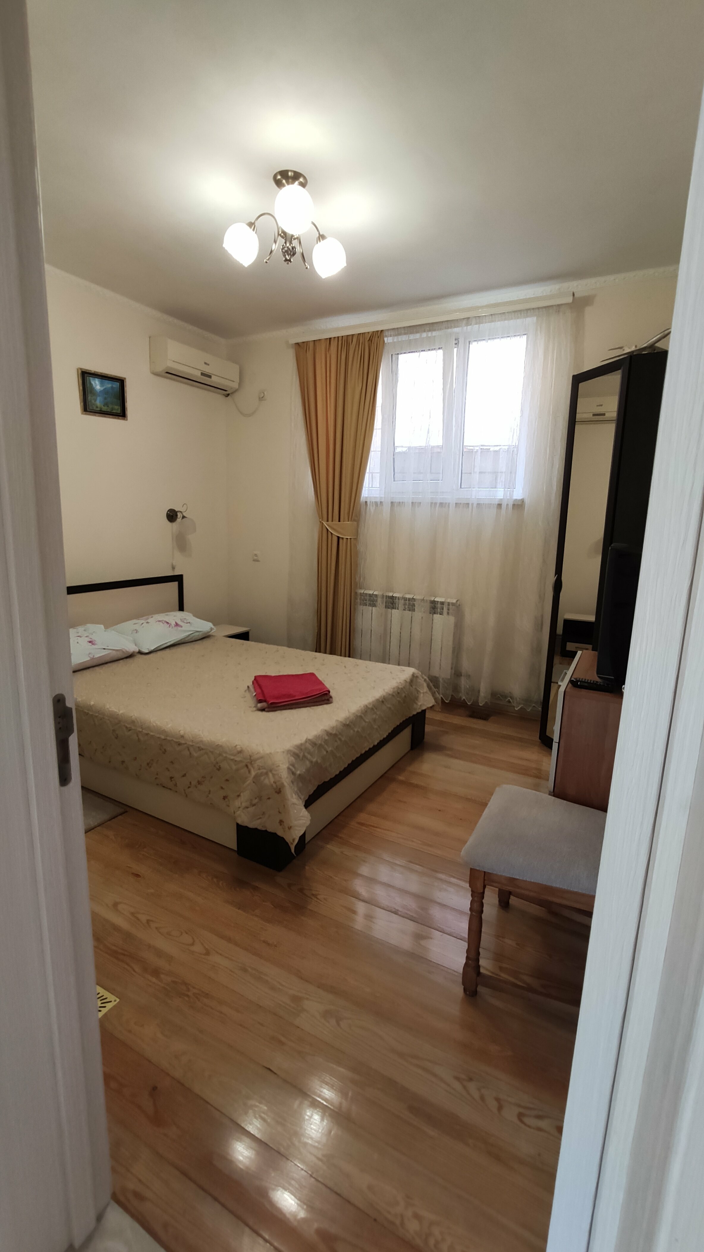 Улучшенный четырехместный номер