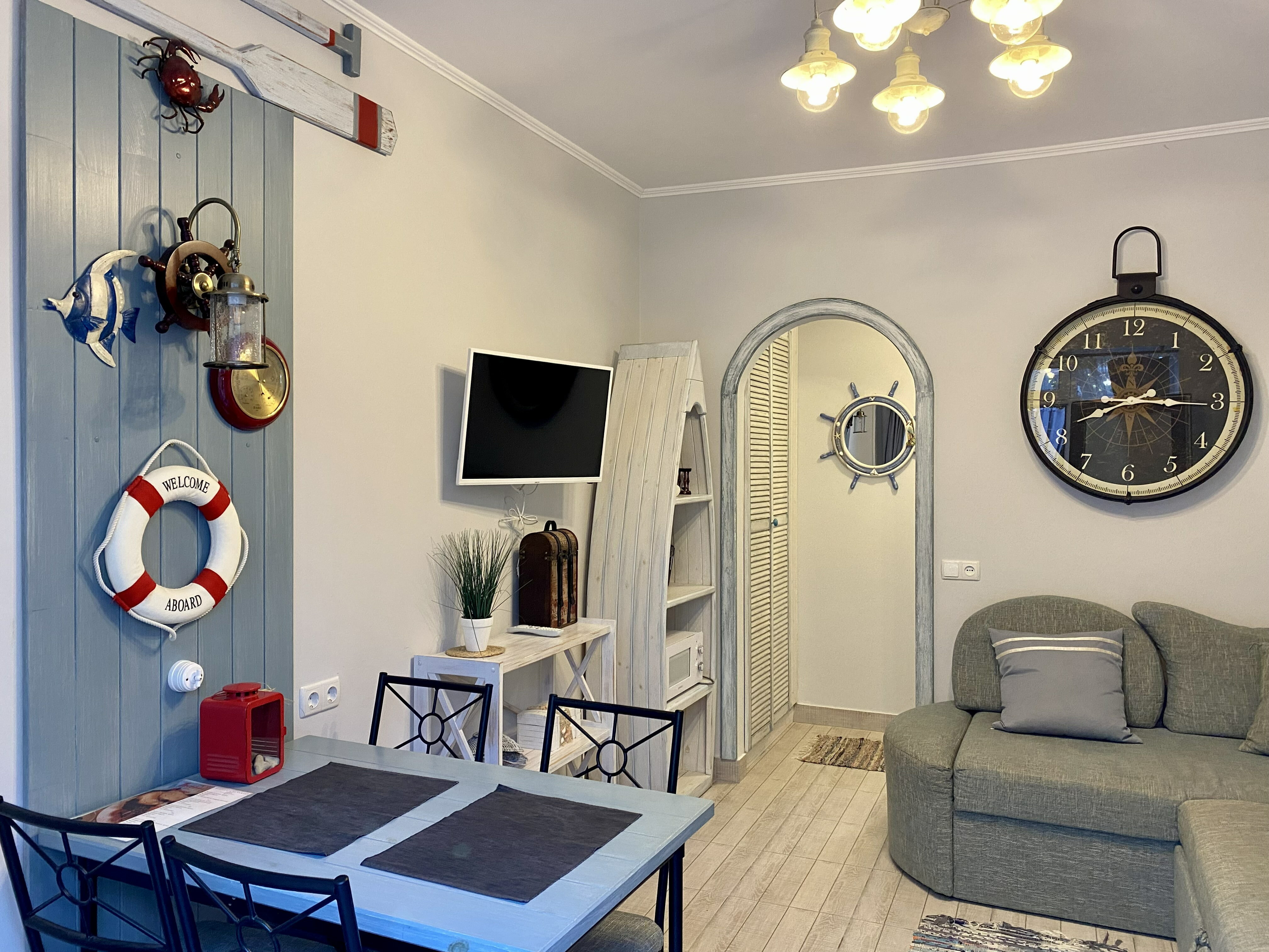 Трехместный номер с видом на сад