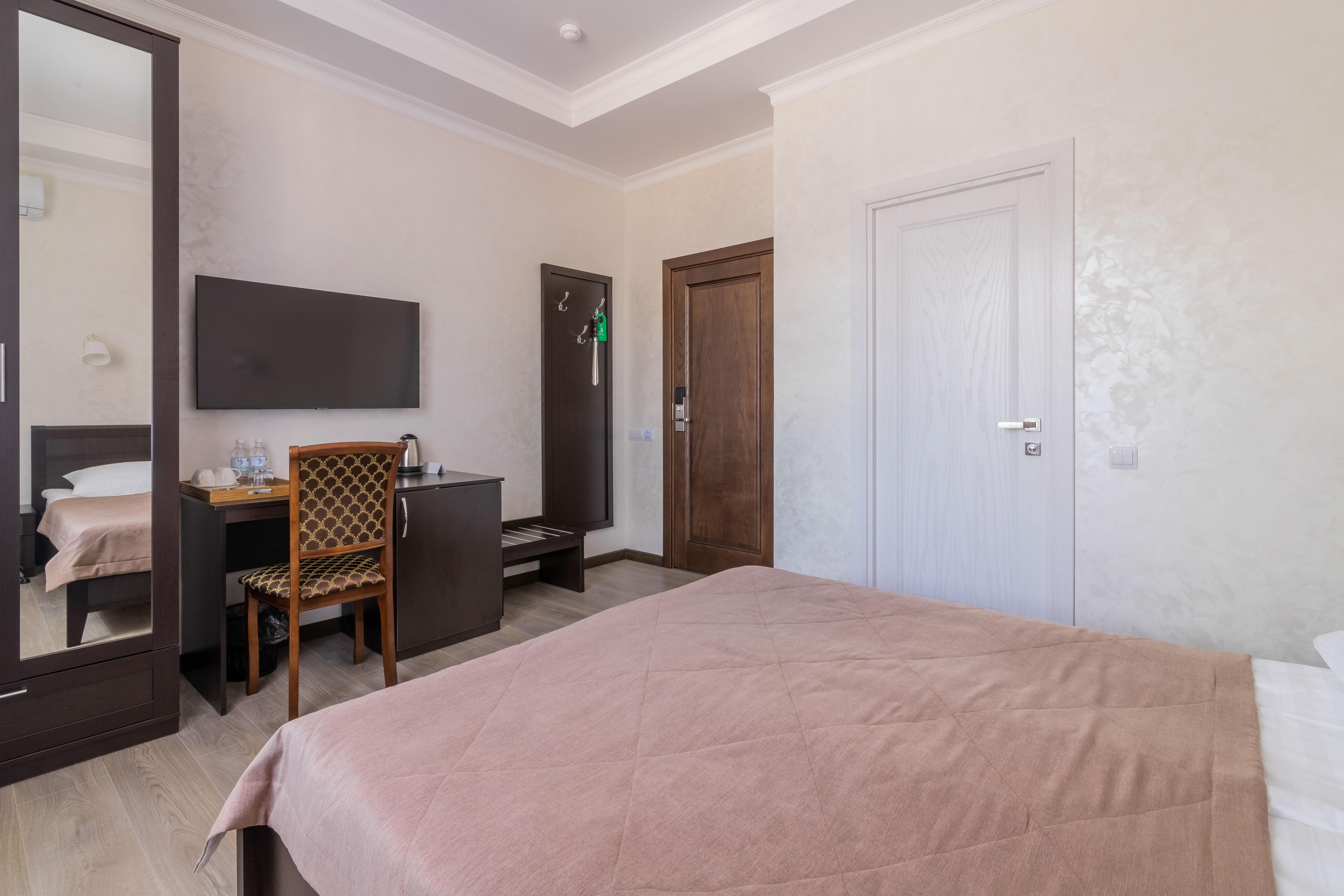 Двухместный номер с 1 кроватью и видом на горы