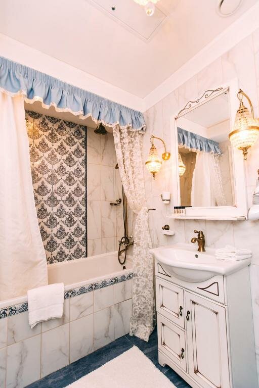 Улучшенный двухместный номер с 1 кроватью или 2 отдельными кроватями, вид на город