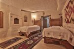 Семейный люкс (Cave) в Local Cave House Hotel