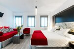 Улучшенный двухместный номер с 1 двуспальной кроватью, 2 односпальные кровати в Hotel Sevilla