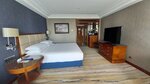 Family Garden Room, 1 King Bed, Terrace в Hilton Istanbul Bosphorus