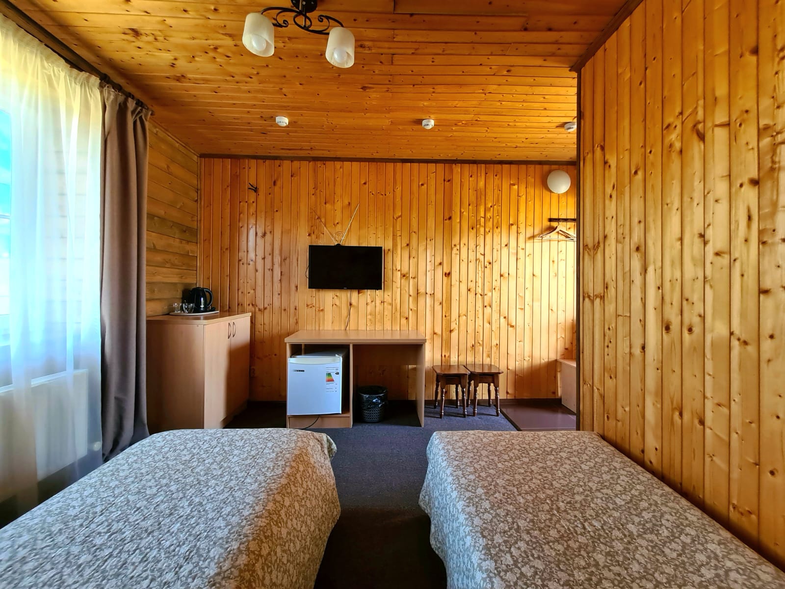 Двухместный номер с 2 отдельными кроватями, вид на горы