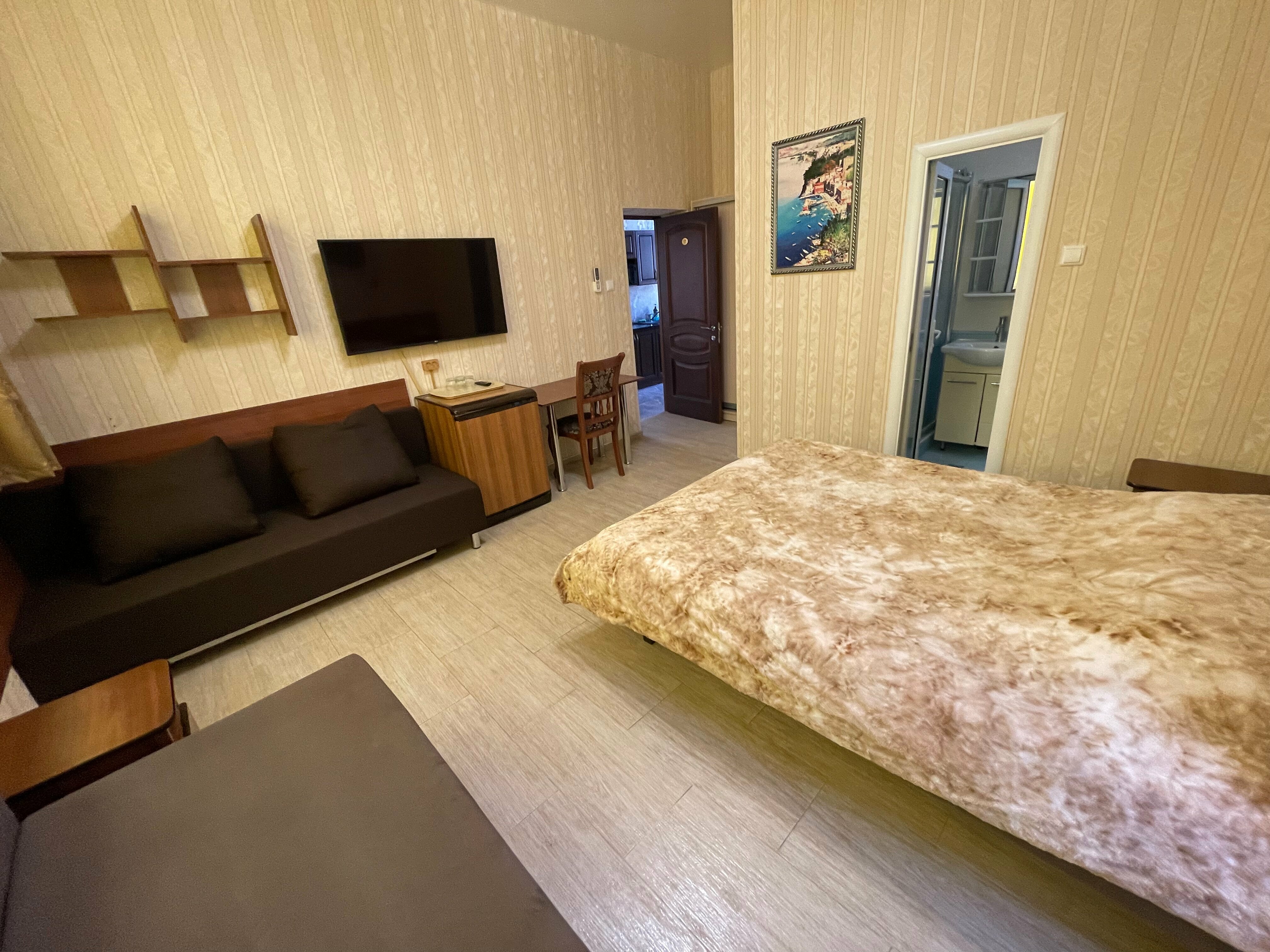 Четырехместный номер с балконом