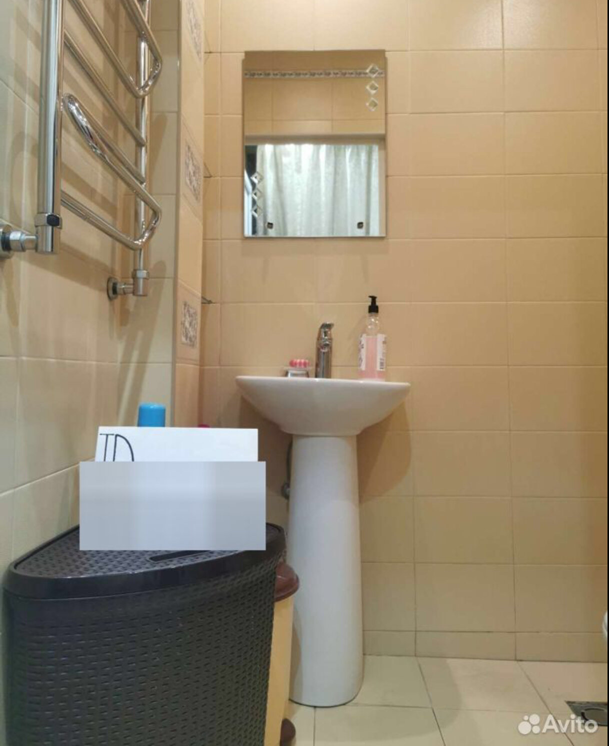 Апартаменты с 2 спальнями кухней душем и туалетом