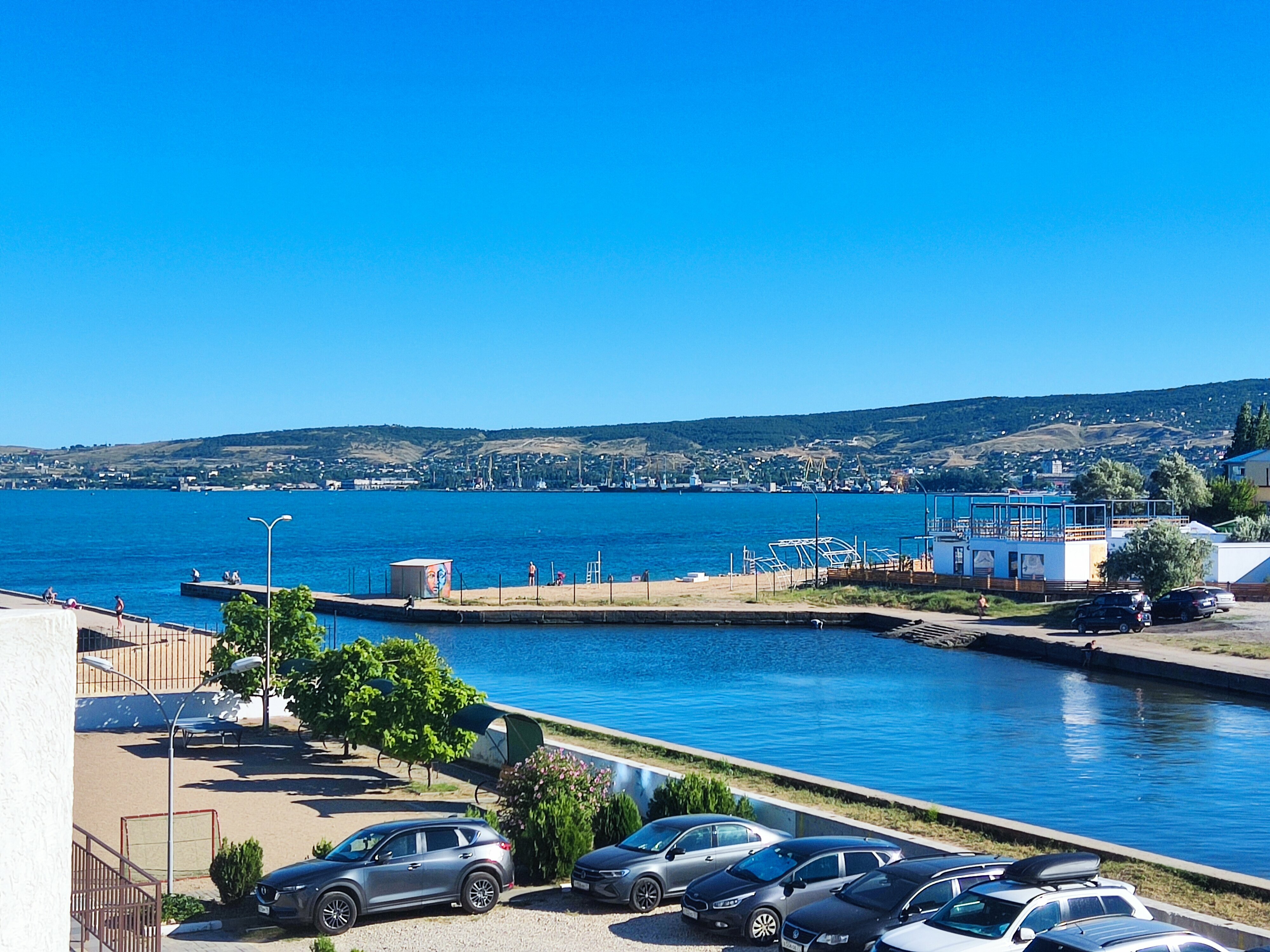 Апартаменты с балконом