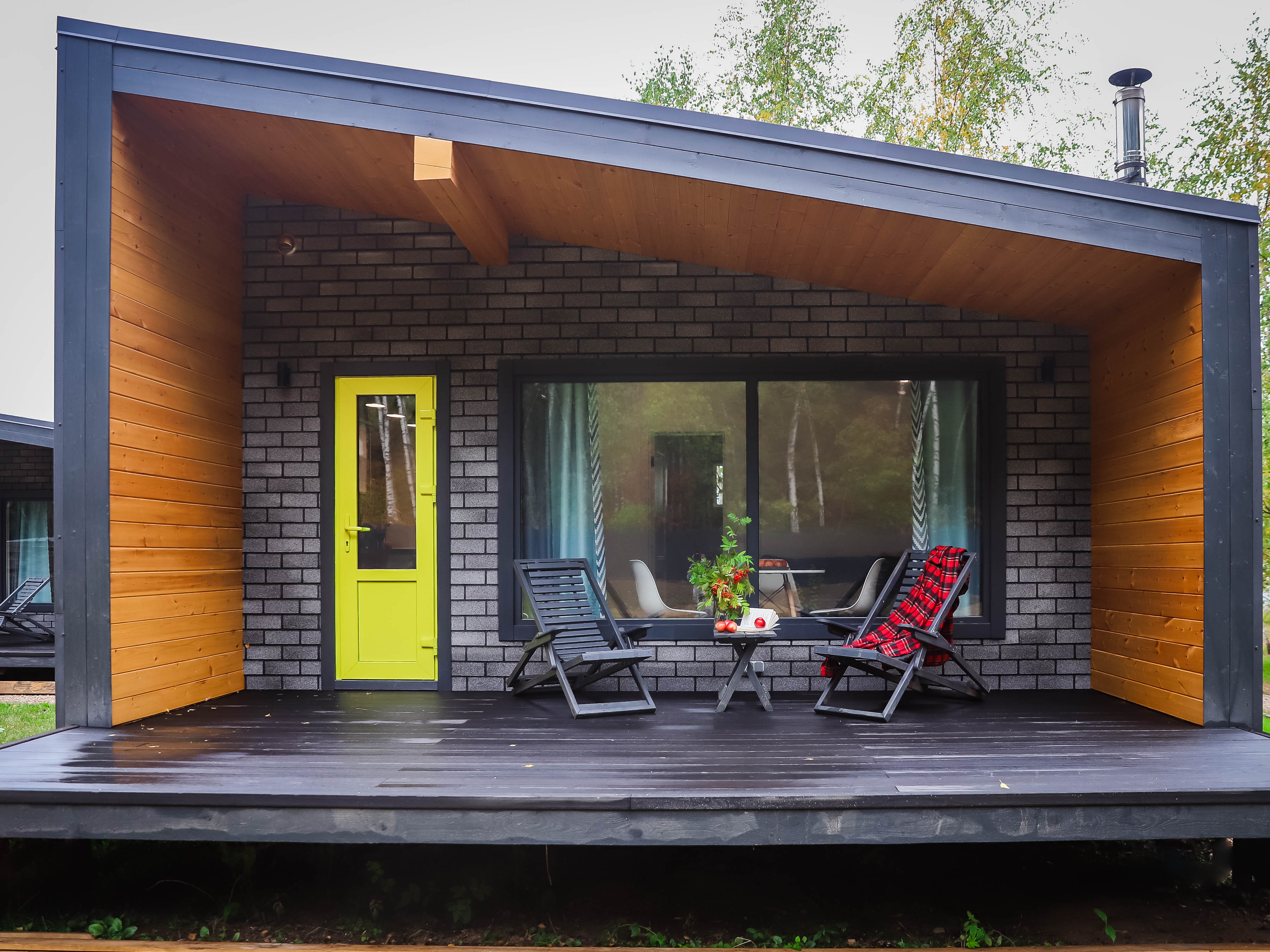 Дом с видом на лес