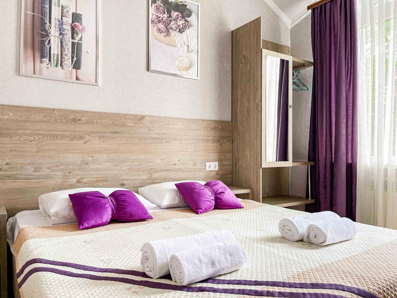 Улучшенный номер с кроватью размера «king-size» или 2 отдельными кроватями