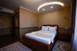 Полулюкс, 1 двуспальная кровать «Квин-сайз» в Salut Hotel