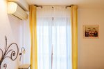 Люкс, балкон, вид на море в Lola Piccolo Hotel