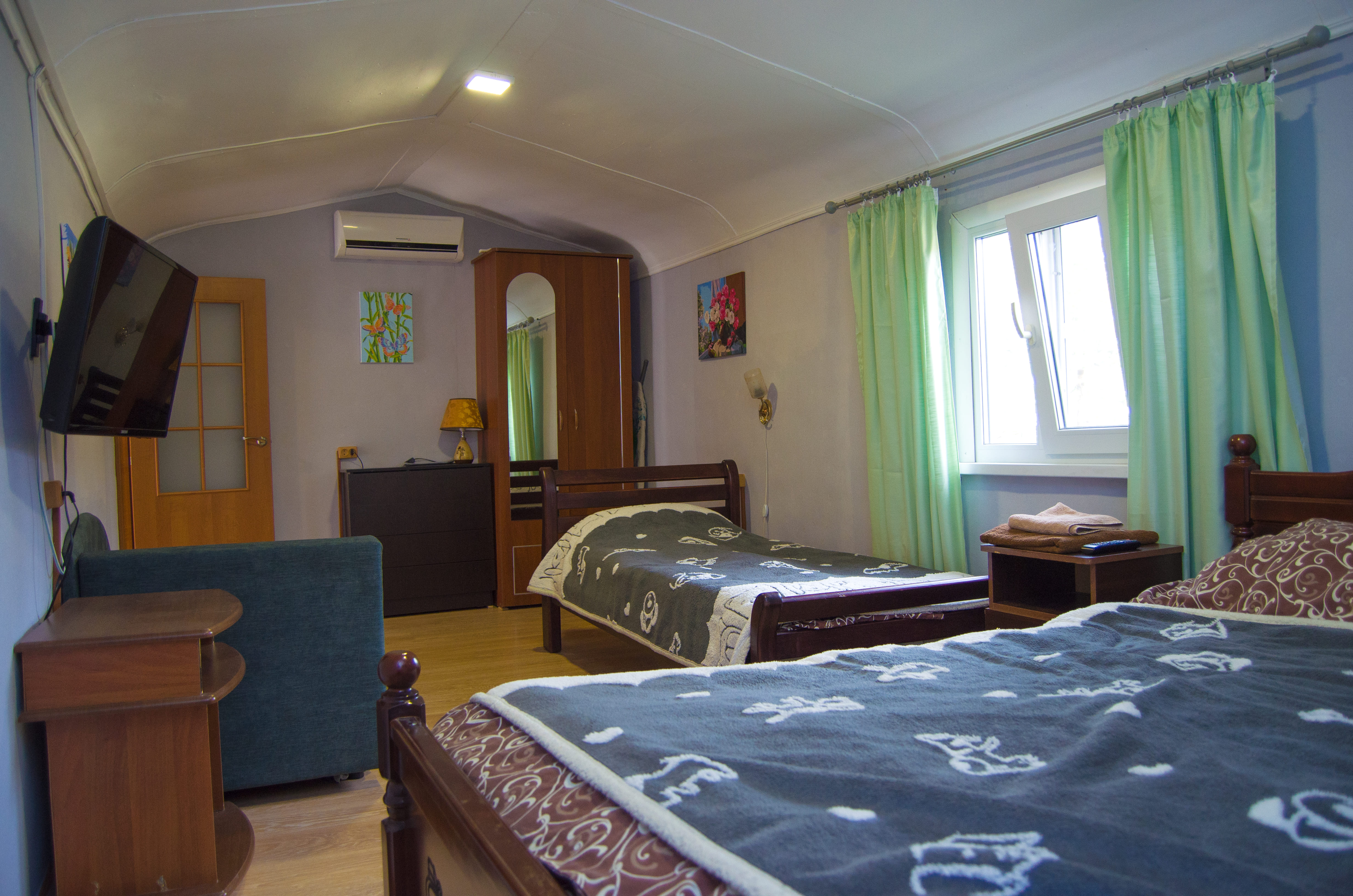 Стандартный четырехместный номер