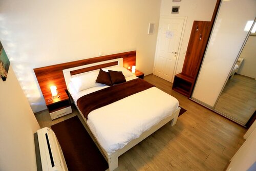 Двухместный номер с 1 двуспальной кроватью, балкон, вид на море в Hotel Murter