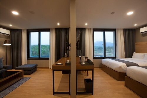 Люкс «Премьер» в Hotel Two - Y