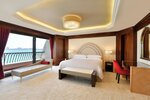Люкс, 1 спальня, для некурящих, угловой в Sheraton Grand Doha Resort & Convention Hotel
