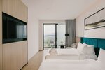 Двухместный номер «Премьер» с 2 односпальными кроватями в December Hotel