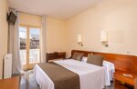 Standard, One Double Bed, Pool View, balcony (Beach Getaway) в Hotel Guitart Rosa