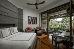 Pearl Bed Suite в The Slate