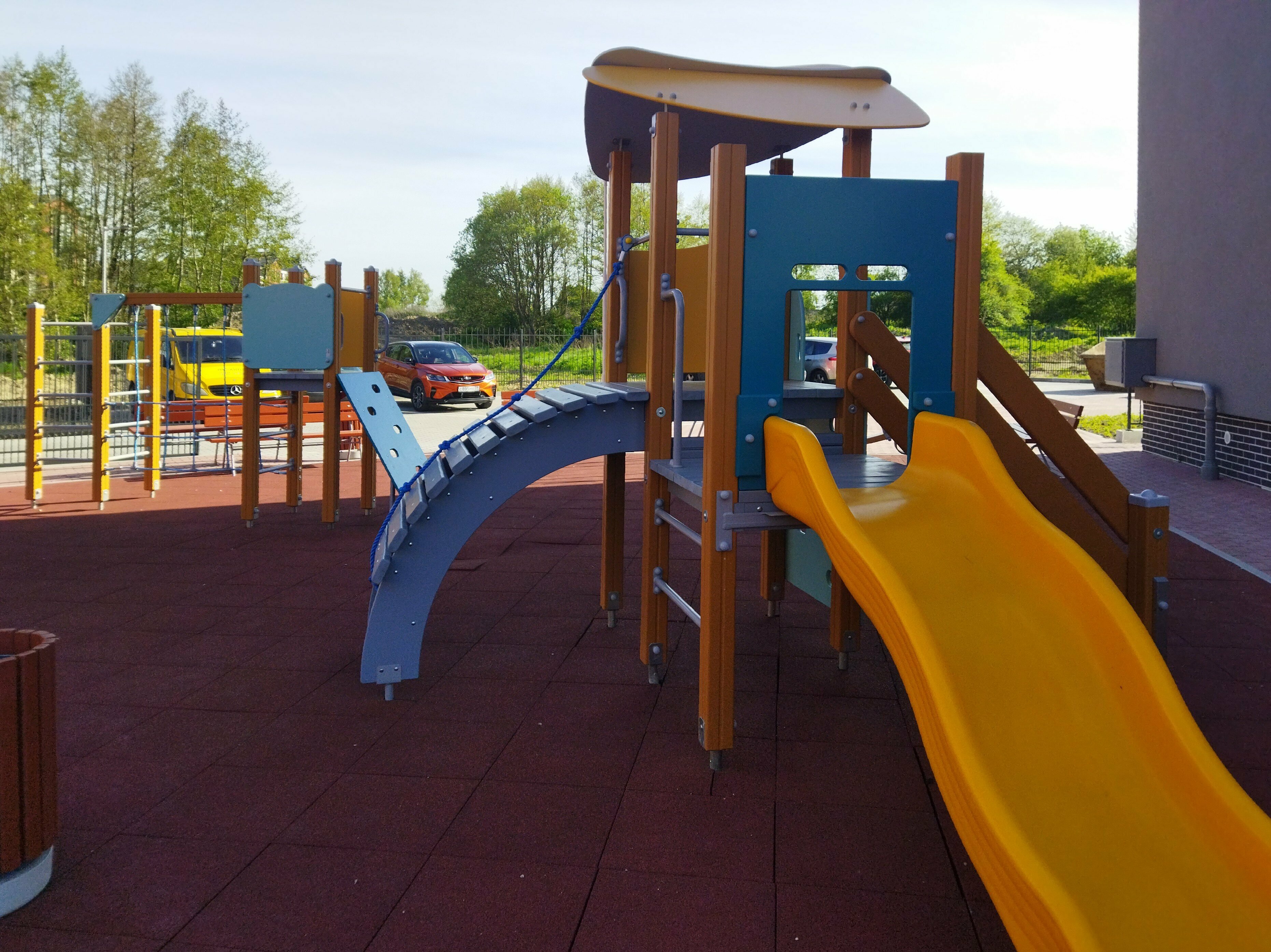 Апартаменты м кондиционером и лоджией