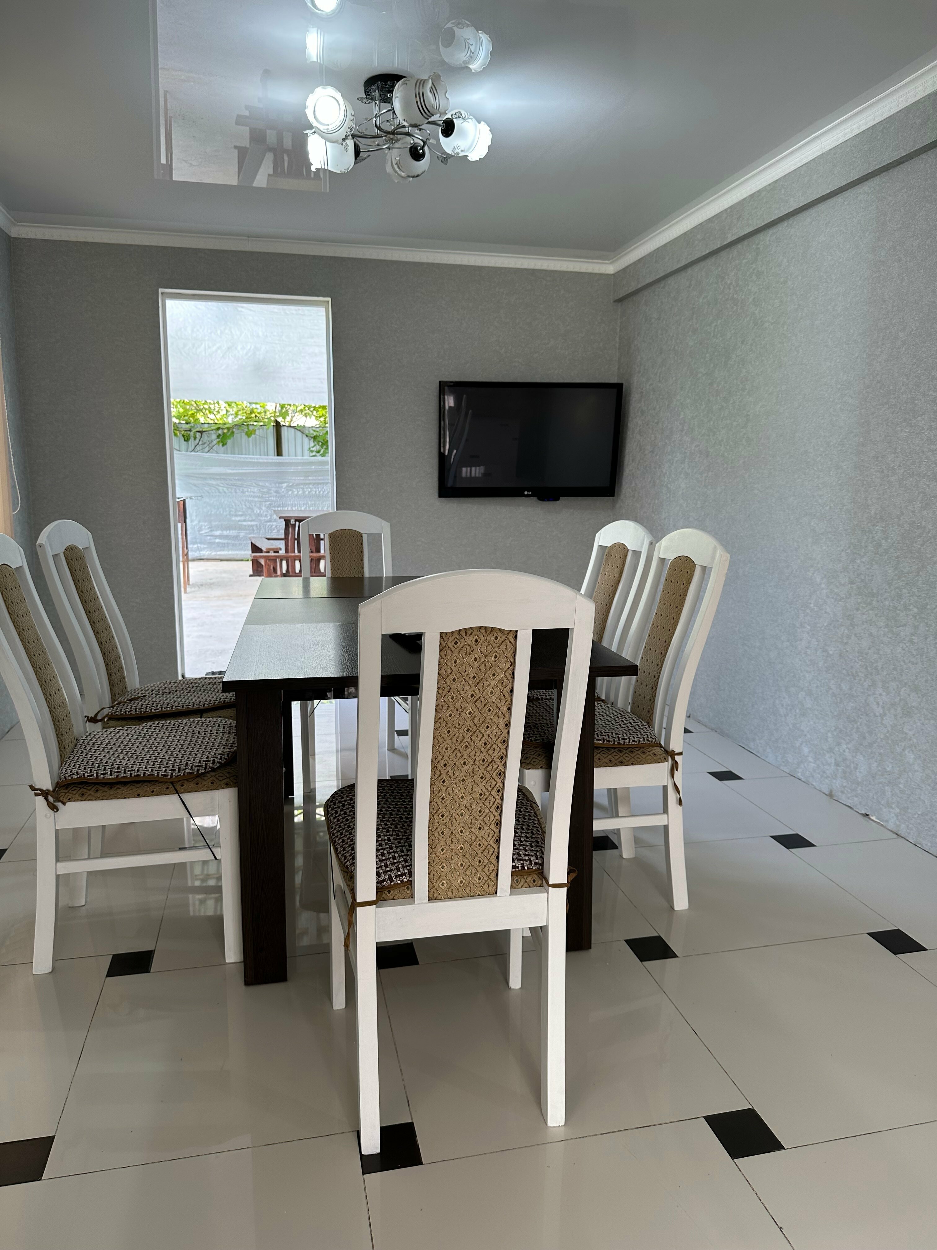 Дом с 4 спальнями