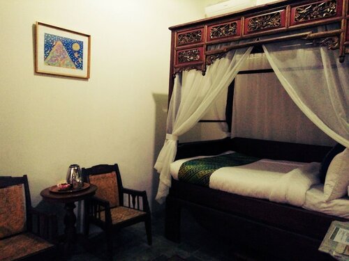 Улучшенный одноместный номер в NDalem Natan Royal Heritage