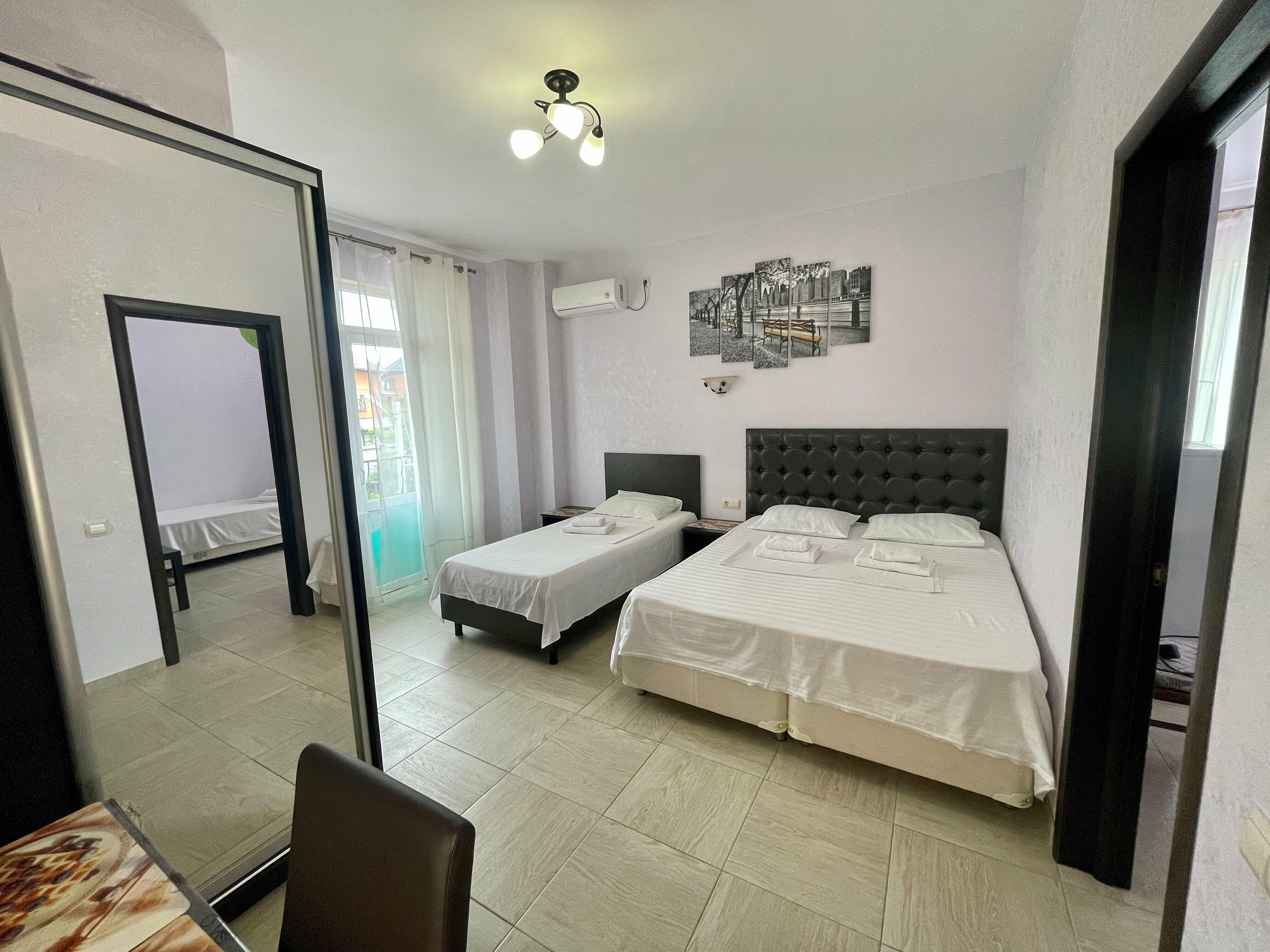 Семейный номер с балконом