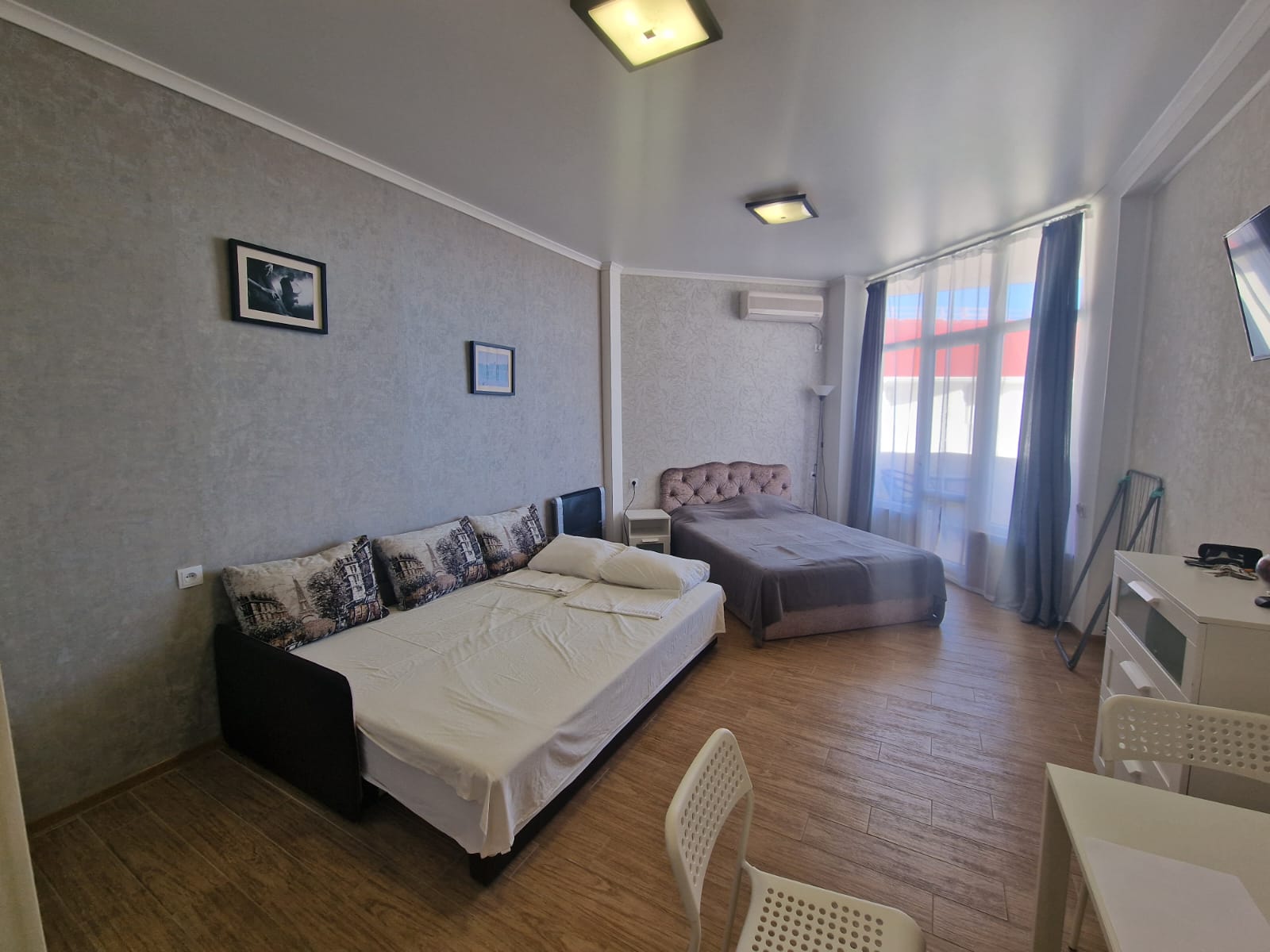 Улучшенный четырехместный номер