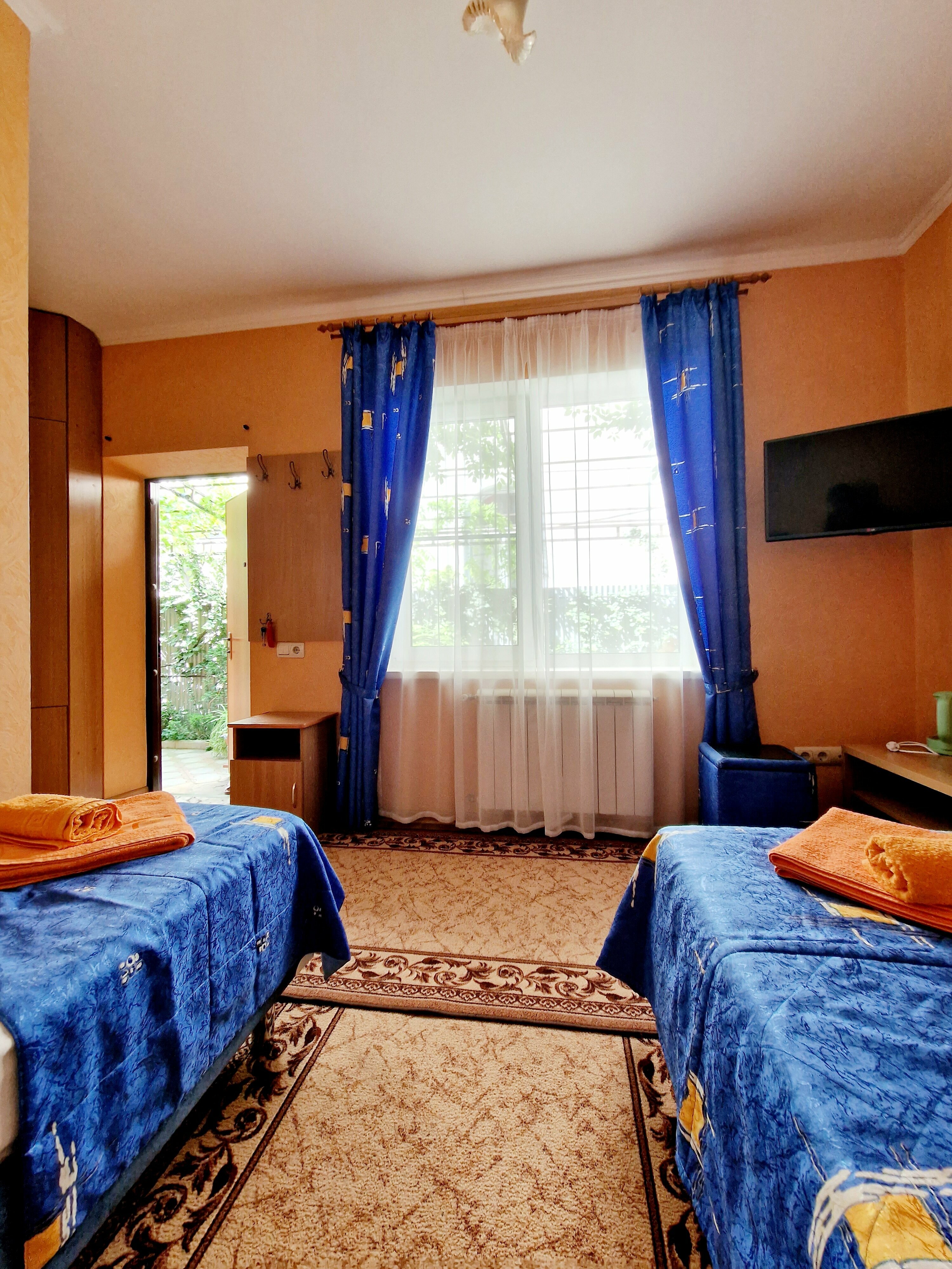 Стандартный трехместный номер