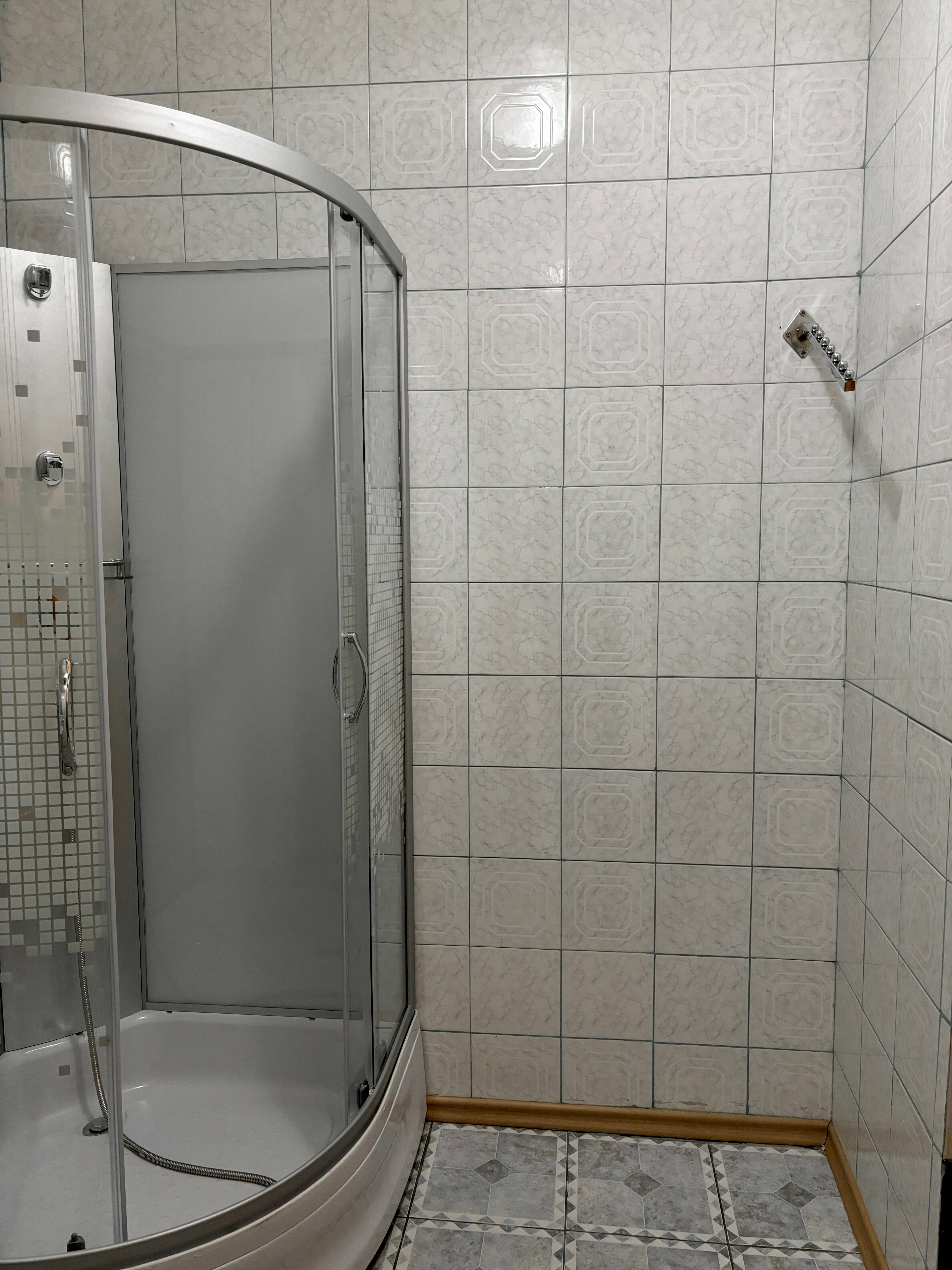 Небольшой двухместный номер с 2 отдельными кроватями