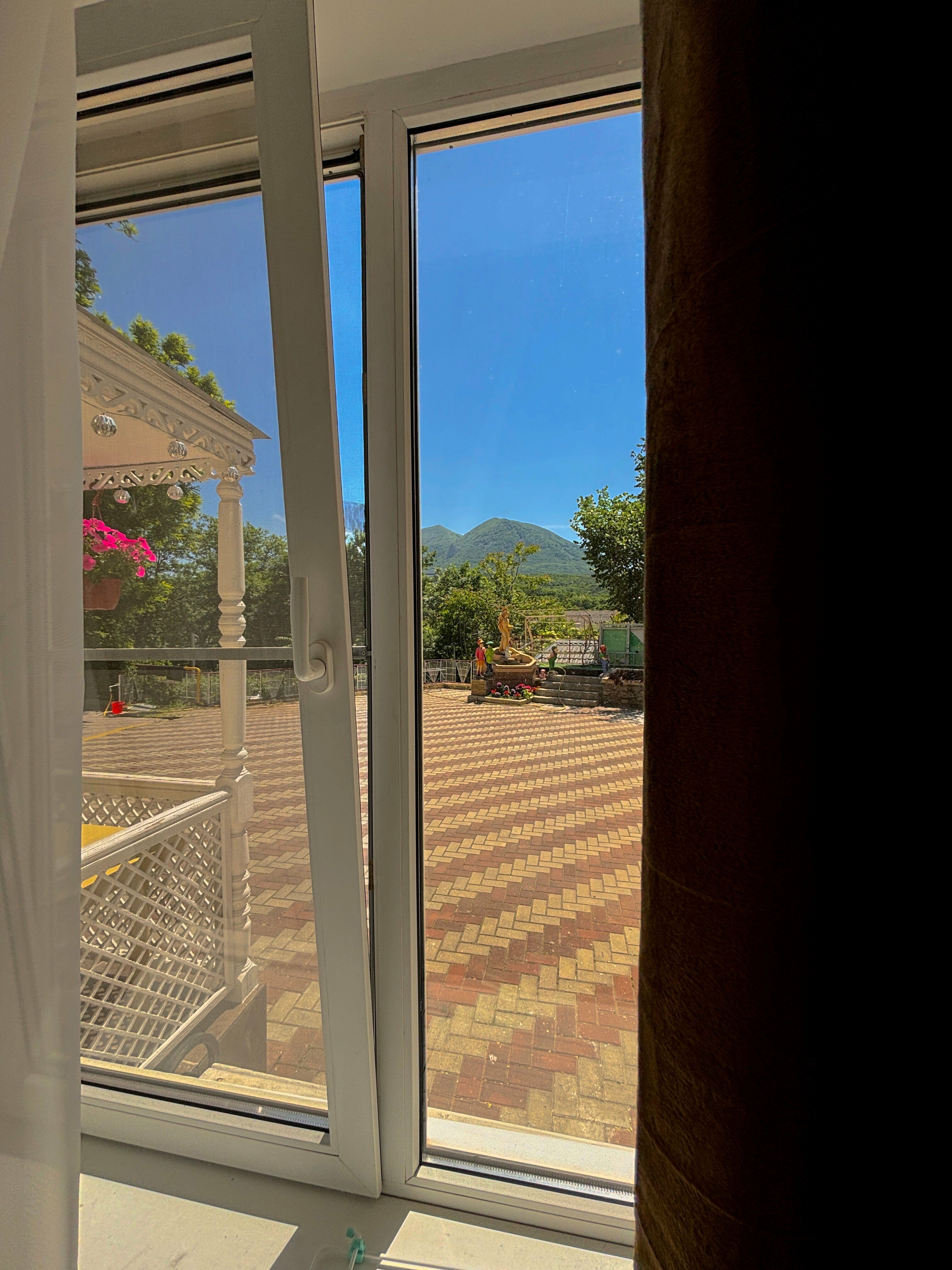 Номер Делюкс