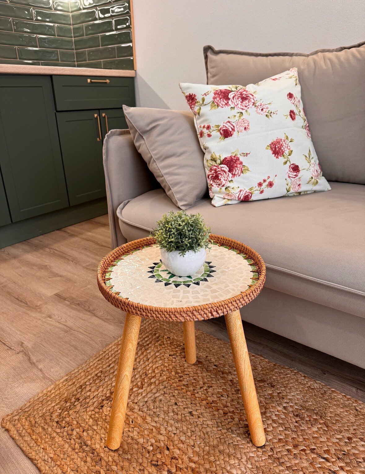 Апартаменты с балконом "Green"