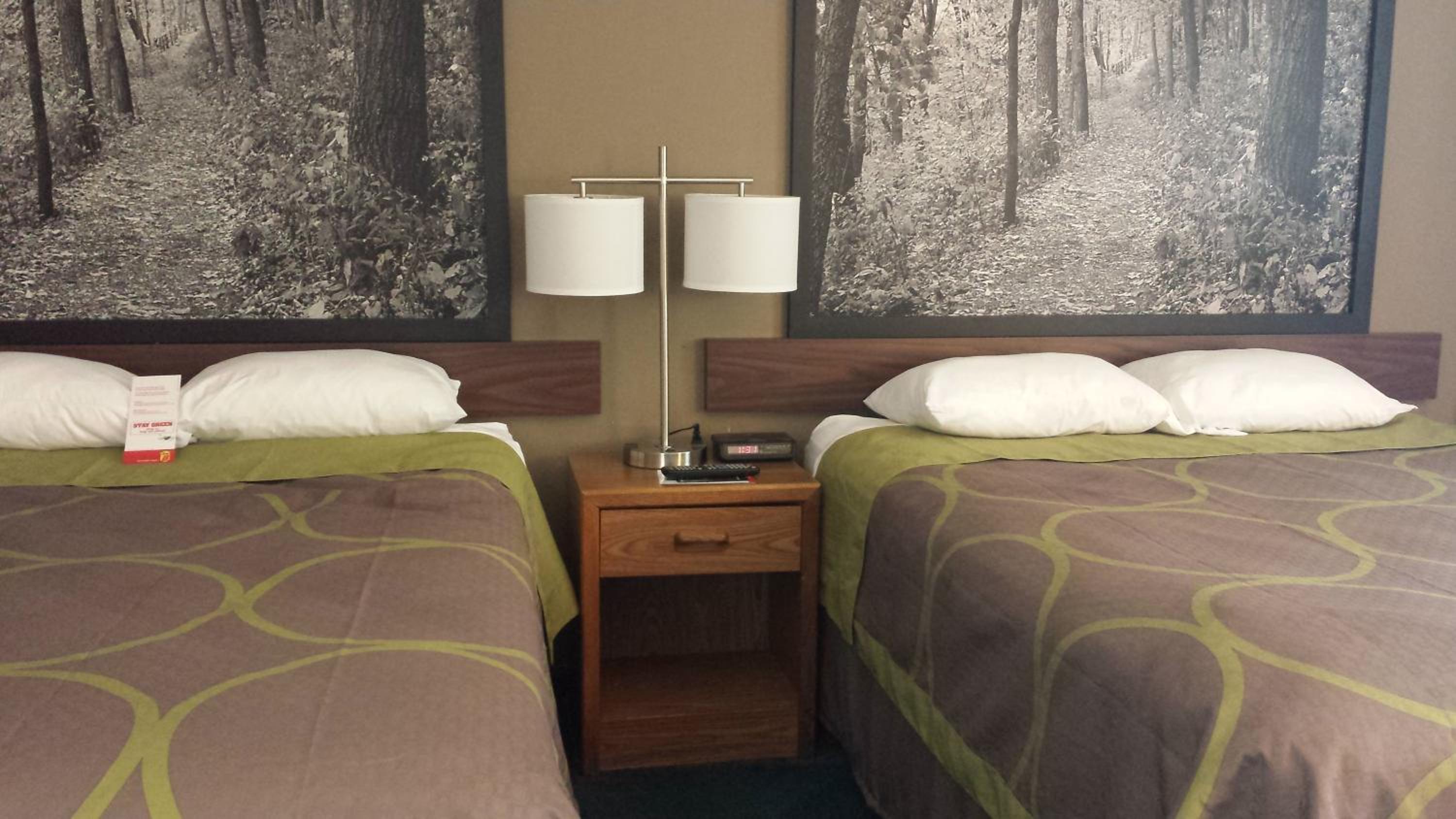 Queen Room with Two Queen Beds - Non-Smoking