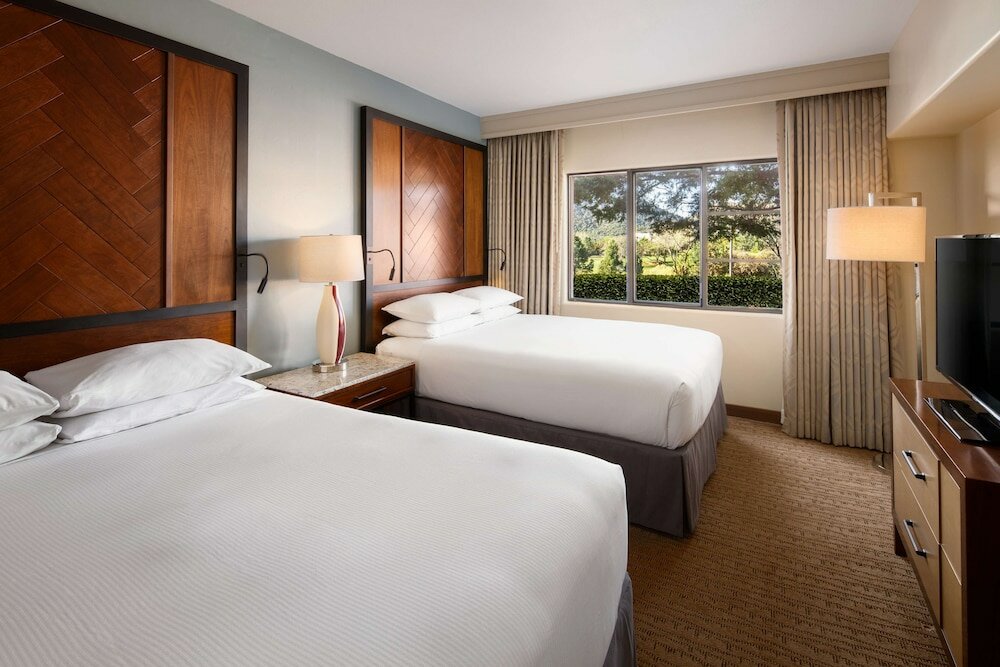 One Bedroom Suite, Two Queen Beds, Non-Smoking