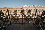 Полулюкс с балконом в Питерская Клуб-отель