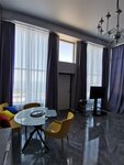 Двухкомнатный апартамент в Avalon Apartments