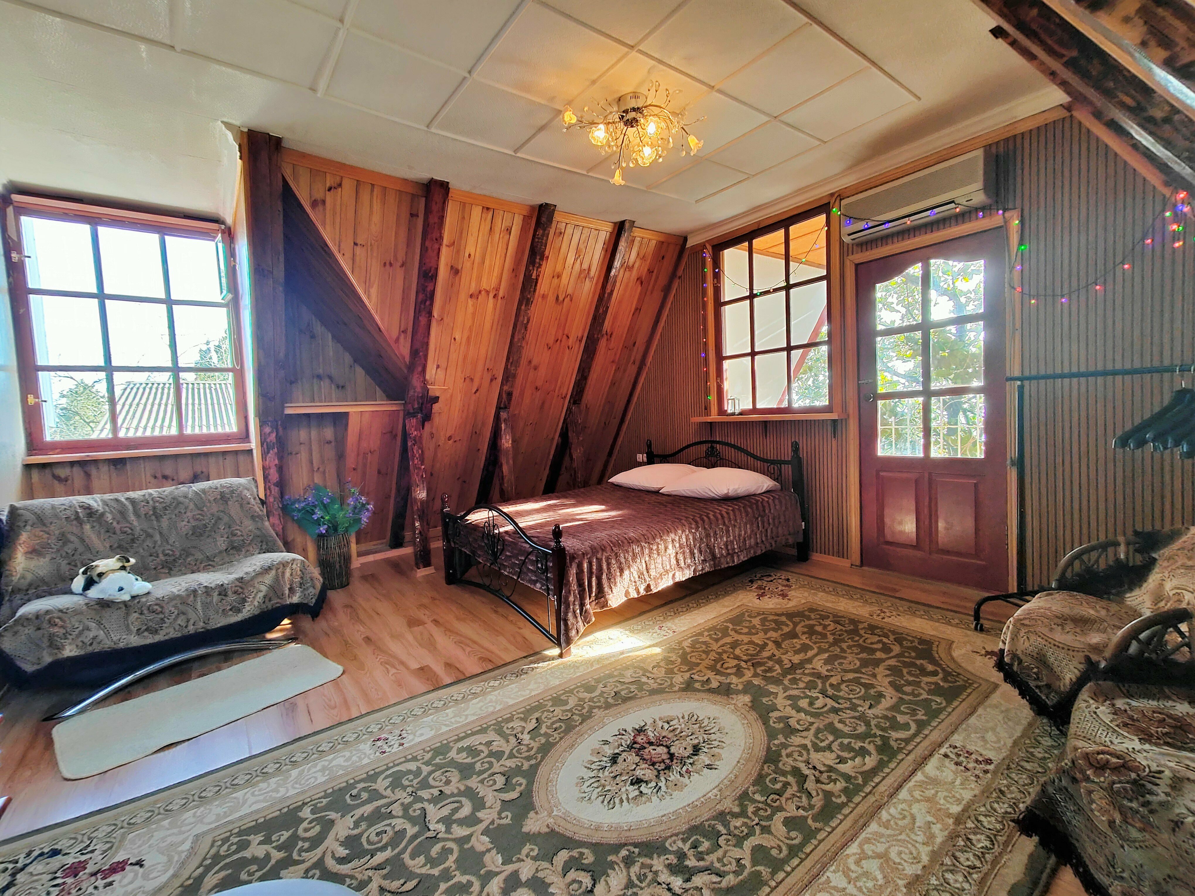 Улучшенный трехместный номер с видом на море