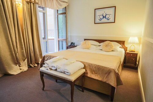 Улучшенный номер с кроватью размера «king-size»