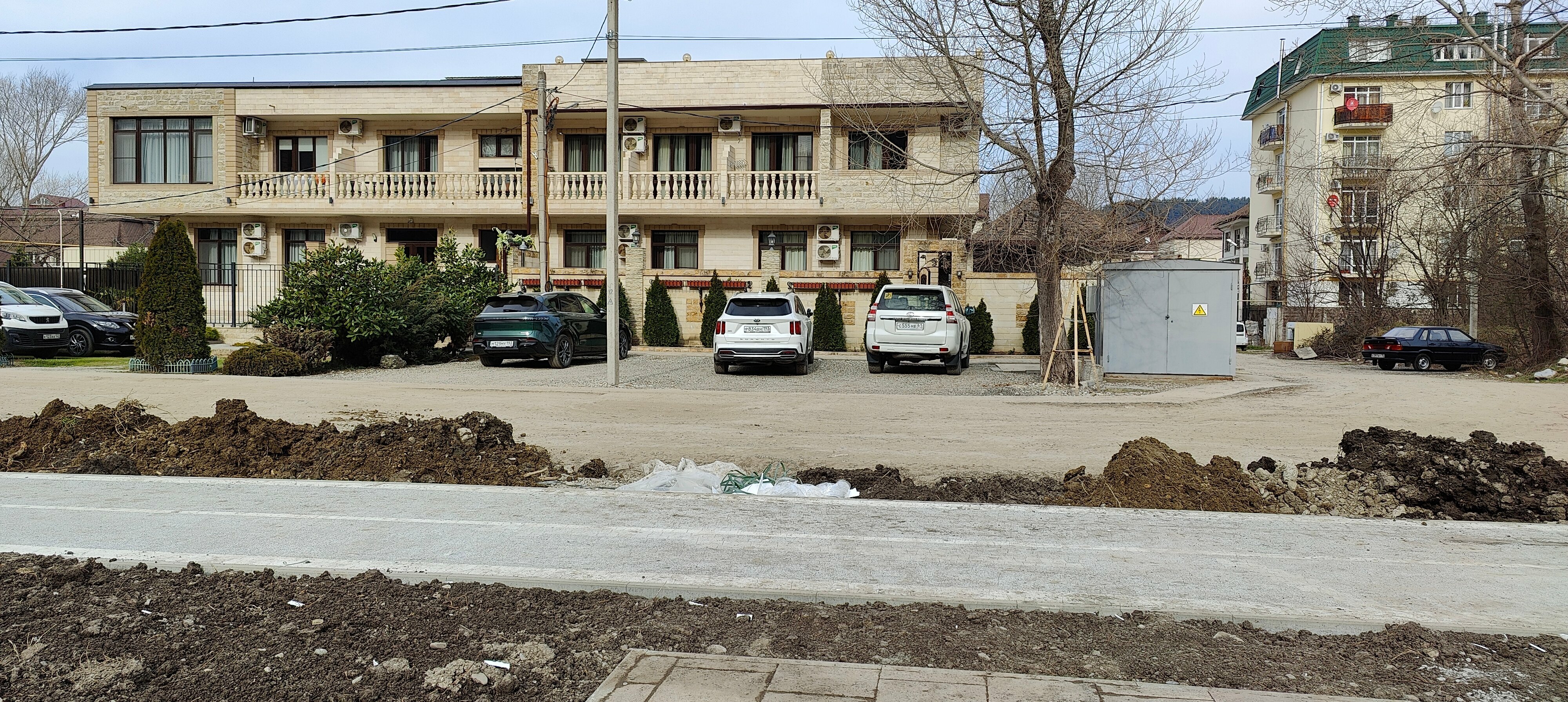 Трехместный номер с балконом