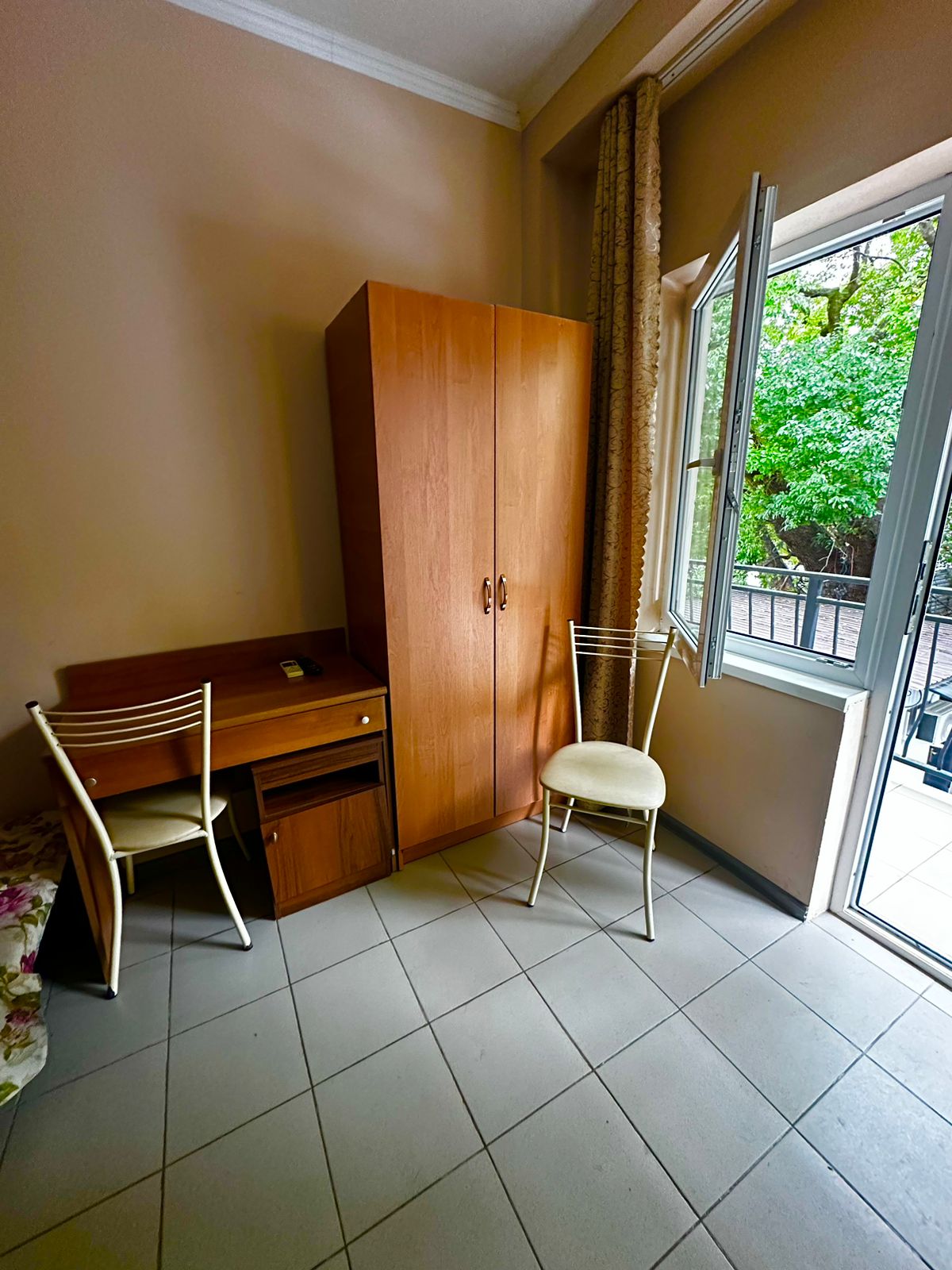 Улучшенный четырехместный номер